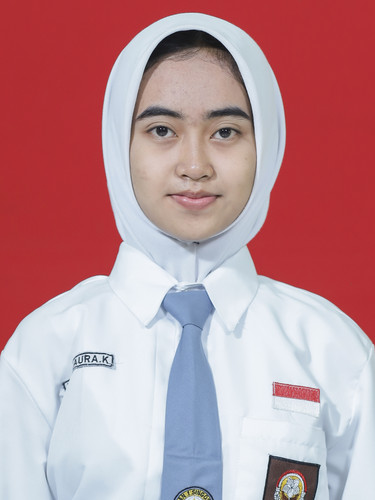 KAYLA AURA KASIH.jpg