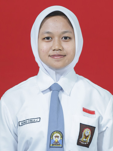 NADINDA CYRILLA J.jpg