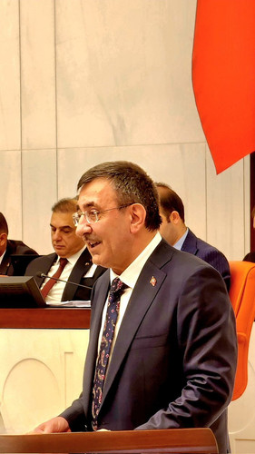 G7o b5NW8AAi2vV.jpg