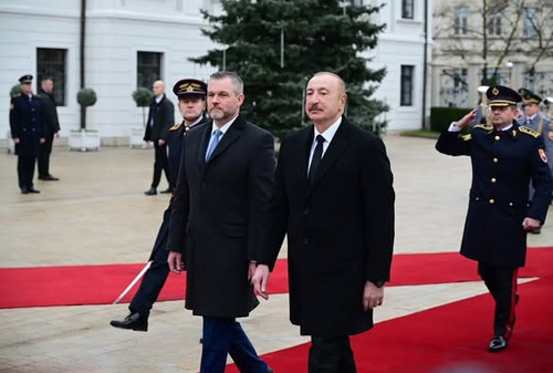 595342667 934056715868223 7766877360381925718 n.jpg?stp=dst jpg p394x394 tt6& nc cat=111&ccb=1 7& nc.jpg