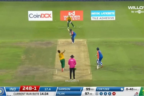 SX RK8Ams7sFnmzN.jpg