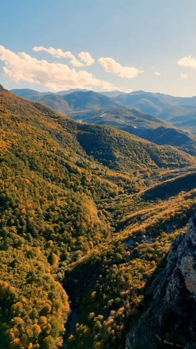 04kV0 AxDnDy9HIE.jpg