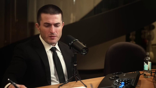 clh8 2ECyMfd BBm.jpg