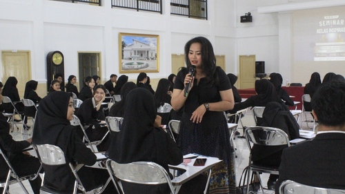 Coklat Minimalis Kalender Bulanan 2026.pdf (4).png