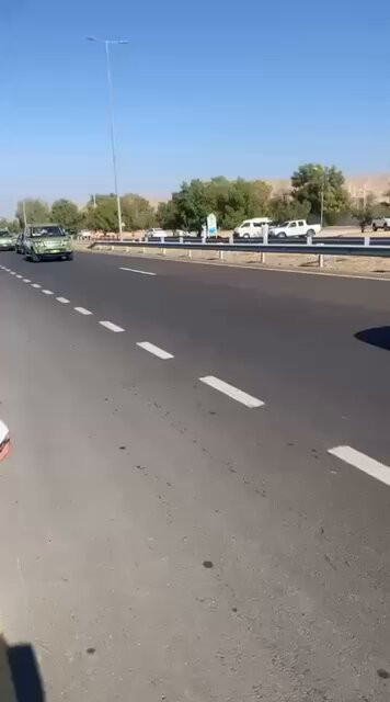 K7S45VkPHtSin5om.jpg