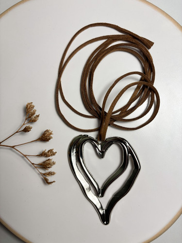 corbatero corazones.jpg