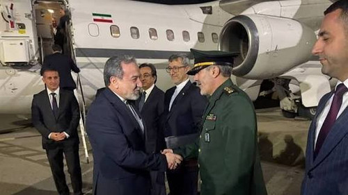 G7neTDXXwAA8gLX.jpg