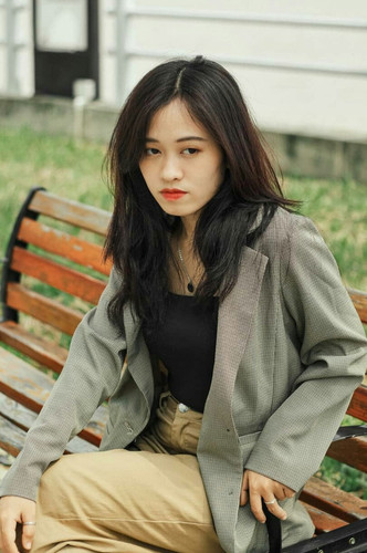 hi.imneyiah 2 CHkG NSnE8u 1.jpg
