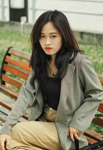 hi.imneyiah 2 CHkG NSnE8u 1.jpg