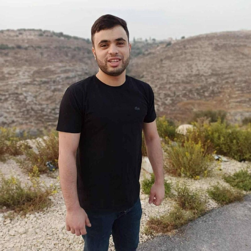 محكمة الاحتلال تفرض على الأسير ورد محمد عبده من قرية كفر نعمة غرب رام الله السجن الفعلي لمدة 38 شهراً مع غرامة مالية قدرها 7000 شيقل....