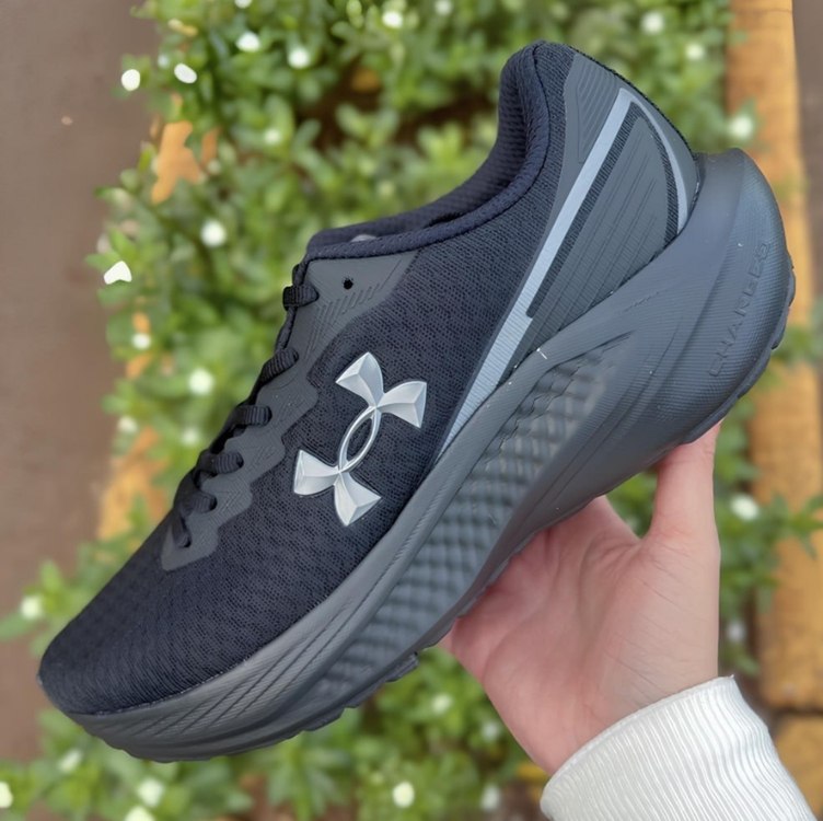 Tênis Under Armour Ch. Wing 2