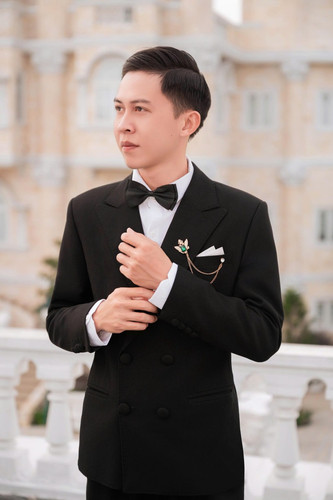 z7273097646918 5b71ddbe5da59a37e8a376605a8cf6a1.jpg