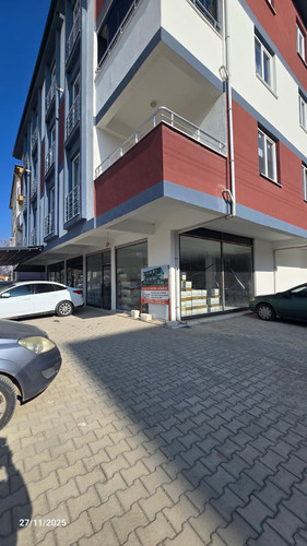 WhatsApp Image 2025 11 28 at 18.40.07.jpg