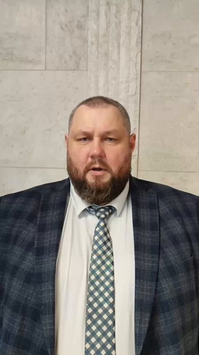 f0SdLoNvQ7 ChxD3.jpg