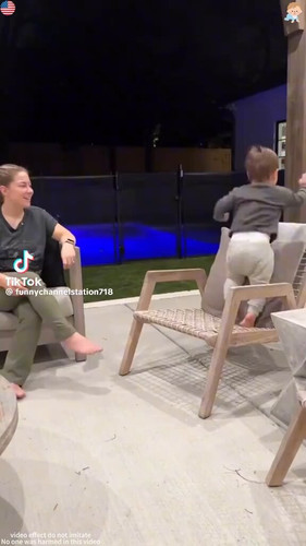 cIX1QqzX7h SrStO.jpg