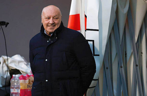 Giuseppe Marotta menilai AC Milan punya keuntungan dalam perburuan Scudetto Getty Images 696x456.jpg