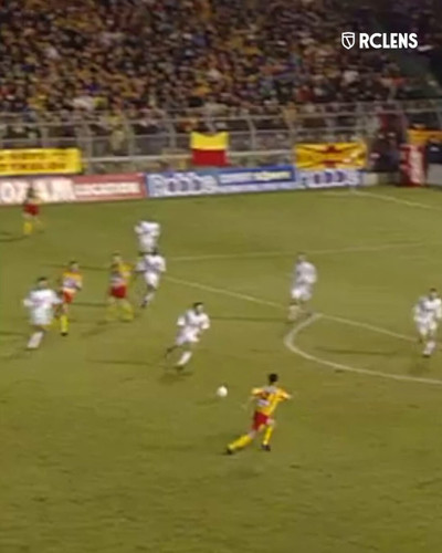 b6EBN85 bAAxX4Ko.jpg