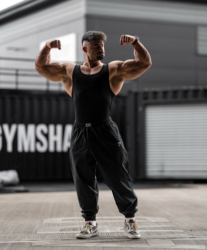 Achieve greatness.@gymsharklifting.jpg
