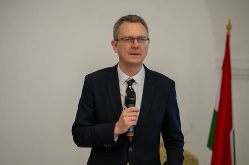 627451952 1217921680446815 5493749685361233234 n.jpg?stp=dst jpg s590x590 tt6& nc cat=106&ccb=1 7& n.jpg