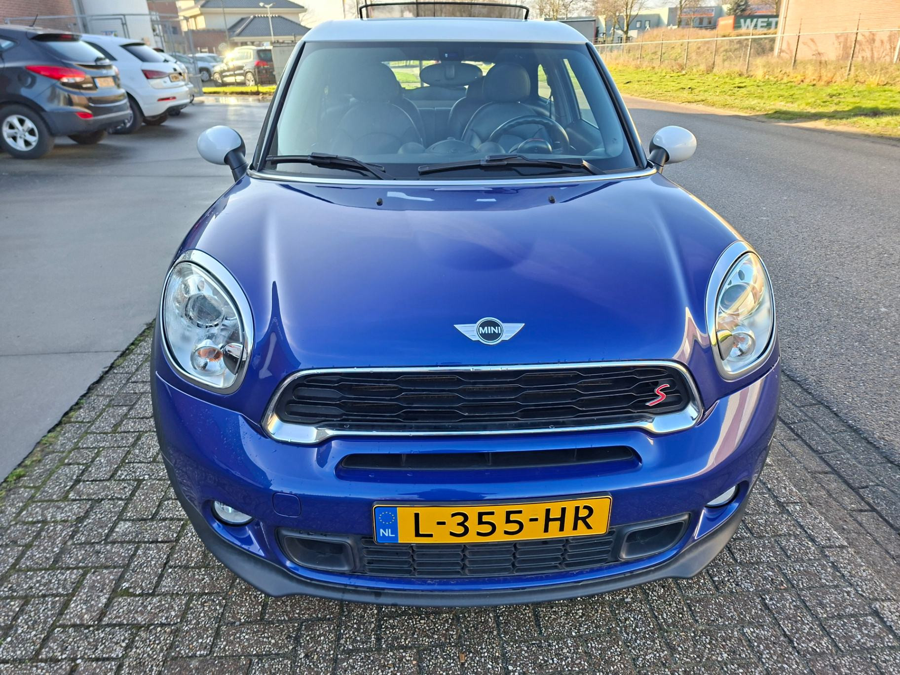 Mini Cooper Spaceman 116000km - Image 3