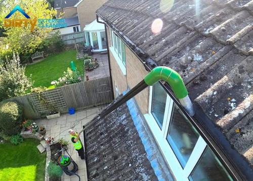 Professional Gutter Cleaning Hull  Safe & Reliable.jpg