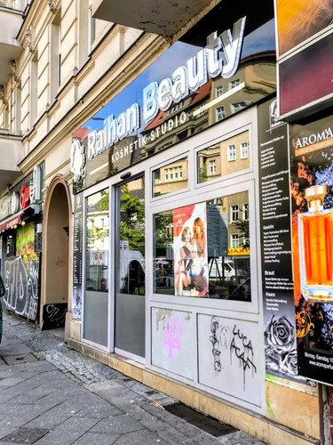 AHVAwepbyQWZx rEV9Ne5KIOZFV8GxPY.jpg