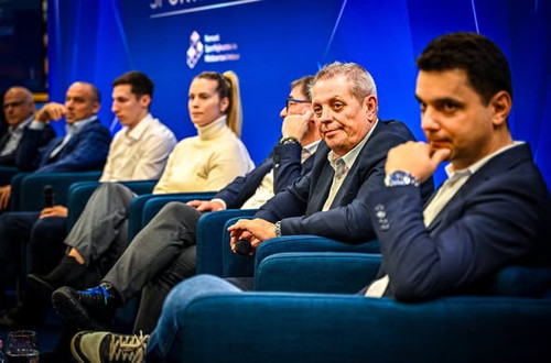 627688751 1824196485191034 8359513097195140619 n.jpg?stp=dst jpg s590x590 tt6& nc cat=104&ccb=1 7& n.jpg