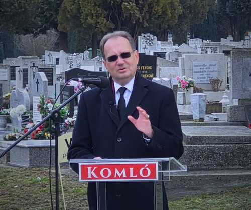 626557657 1474029240743702 2834083470099525800 n.jpg?stp=dst jpg s590x590 tt6& nc cat=110&ccb=1 7& n.jpg