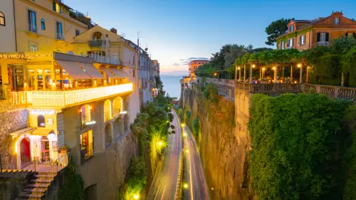 Car Service from Rome to Naples | Comfortable Long-Distance.webp