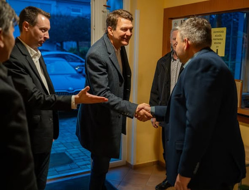 629079684 1477457980412399 5010353518525483833 n.jpg?stp=dst jpg s590x590 tt6& nc cat=106&ccb=1 7& n.jpg