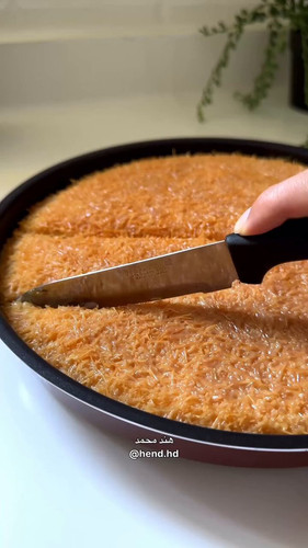 qXayv3XQHE10 VYR.jpg