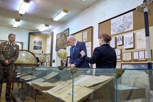 626441592 122273215592239180 2274463511776432043 n.jpg?stp=dst jpg s590x590 tt6& nc cat=110&ccb=1 7&.jpg