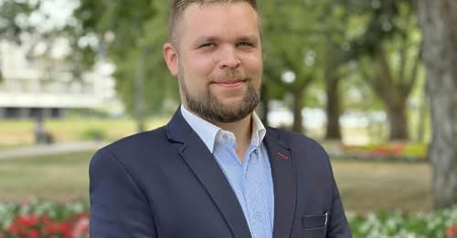 2408022590496780811?url=https%3A%2F%2Fimg.hvg.hu%2FImg%2F8133bb77 3fc3 490f b374 cb198a0455cc%2F5f26.jpg