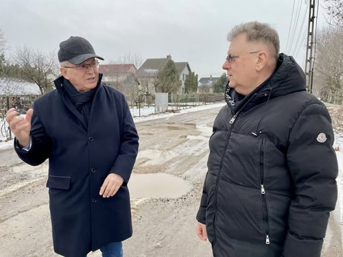 627119341 937164392209238 8392089422981188894 n.jpg?stp=cp6 dst jpg s590x590 tt6& nc cat=104&ccb=1 7.jpg