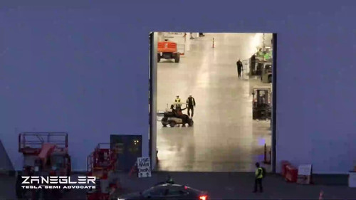 i9EEtKCCvP5BuSA .jpg