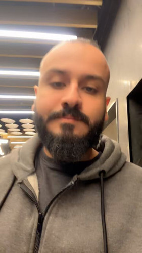 c c70bGXg16Sz9mj.jpg