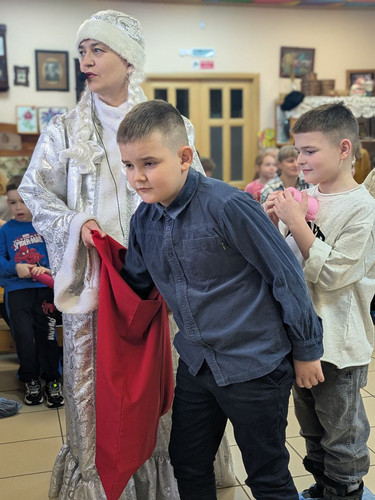 photo 5352785516325179648 y.jpg