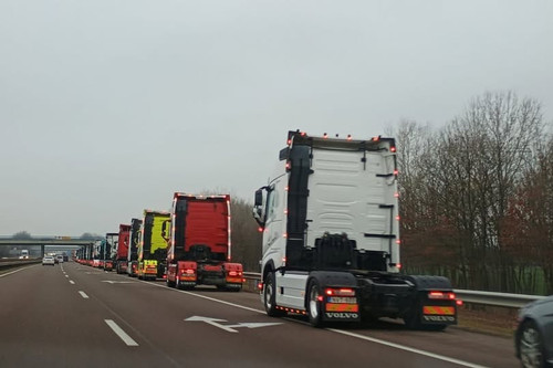 595506354 1442280000796456 7179684244261528257 n.jpg?stp=dst jpg p180x540 tt6& nc cat=105&ccb=1 7& n.jpg