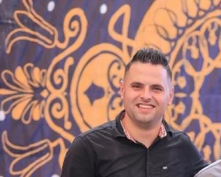 استشهد الشاب يوسف عمر عقل، من بلدة بديا غرب سلفيت، بعد تعرضه لإصابة خطيرة من قبل جيش الاحتلال أثناء توجهه إلى العمل بالقرب من بلدة الرام....