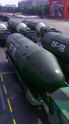 f QvS9mrxbA8jJ9Y.jpg