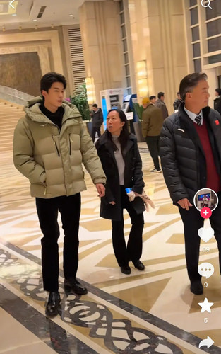 p712677189 edit 34165157711973.jpg