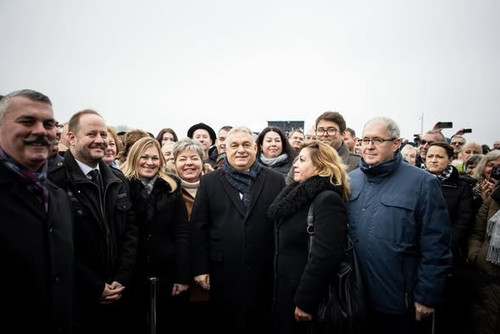 605545840 1266316161987541 2495714526426573631 n.jpg?stp=dst jpg s590x590 tt6& nc cat=103&ccb=1 7& n.jpg