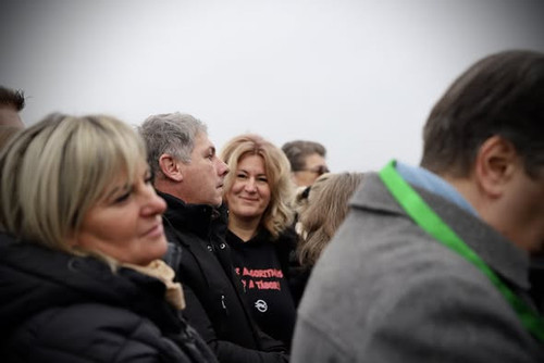 603896491 1429947151826888 2337161419314275576 n.jpg?stp=cp6 dst jpg s590x590 tt6& nc cat=107&ccb=1 .jpg