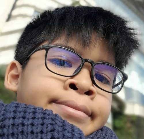 Photoforworkbeyebuer.jpg