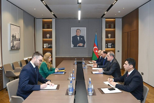 qboMi4EGbWjKSPpm7V4Dh729YV3PPyqbkaes0YxPHo iZAJLOdVzQ3Wyn1VAcIh4QfaGrrYHM8q1ALqlpVjsoint34AHIYt59dlS.jpg