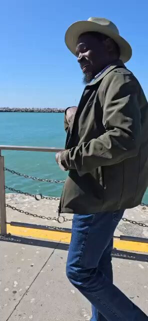 zTC GRk8yQQ3dGXK.jpg