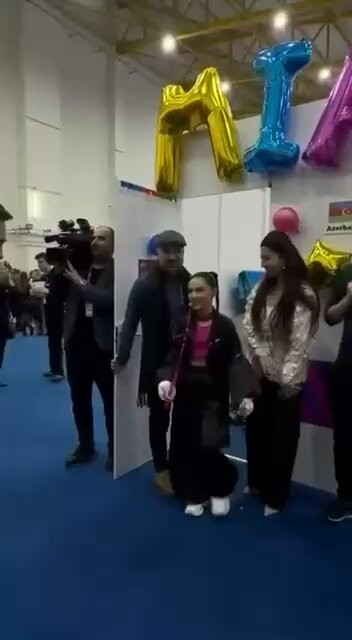 vsJXFMxtH cxioiX.jpg