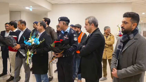 md4zx1tAyRnj omw.jpg