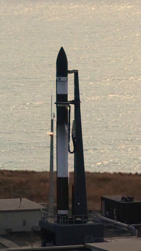 jeLGtn 5hTp5t80G.jpg