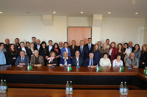 KmtAVBeh 5a0I0fnwZmP7BJlF w3IQvhHvR5QWjGpvbxBxyZxThJiUvggNS0NFviaSPM20kaqvpQ6OsoHQd8xcF1RMkU7hHtXqJg.jpg